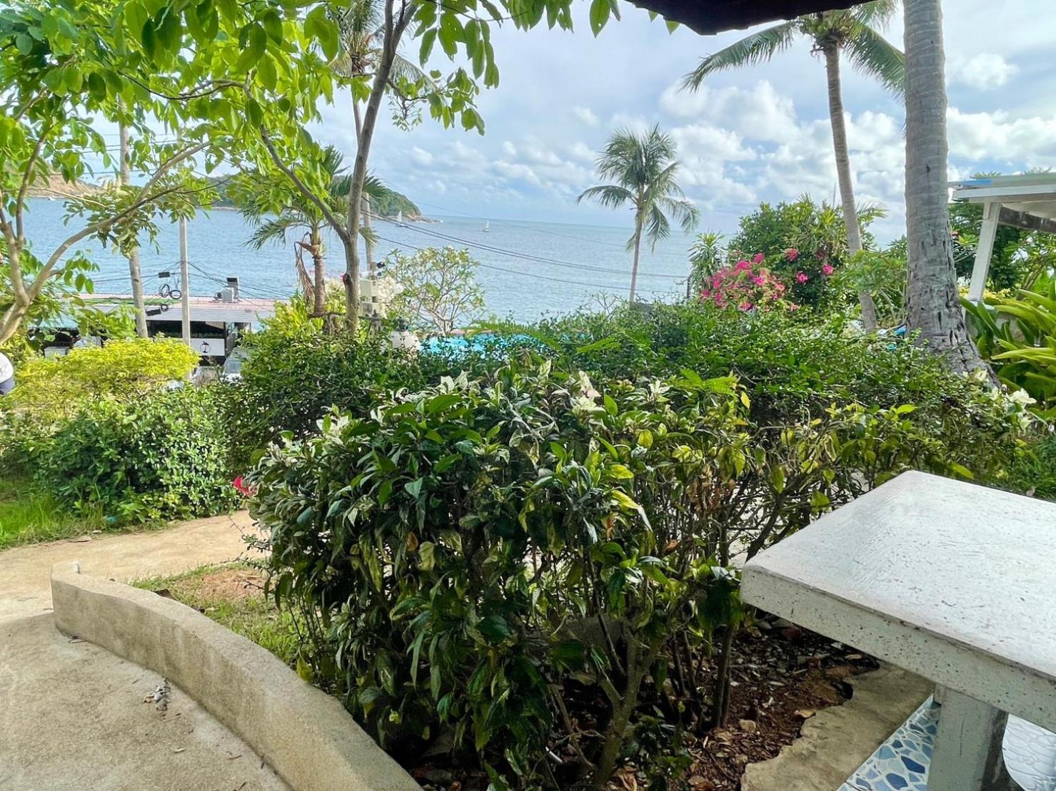 Naiharn On The Rock Resort Phuket Nai Harn Екстер'єр фото