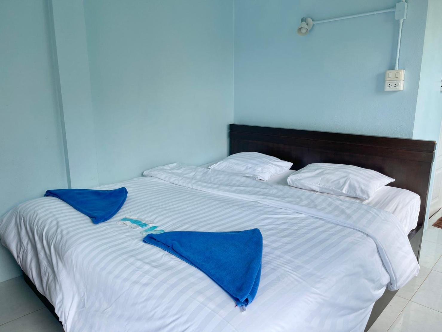 Naiharn On The Rock Resort Phuket Nai Harn Екстер'єр фото