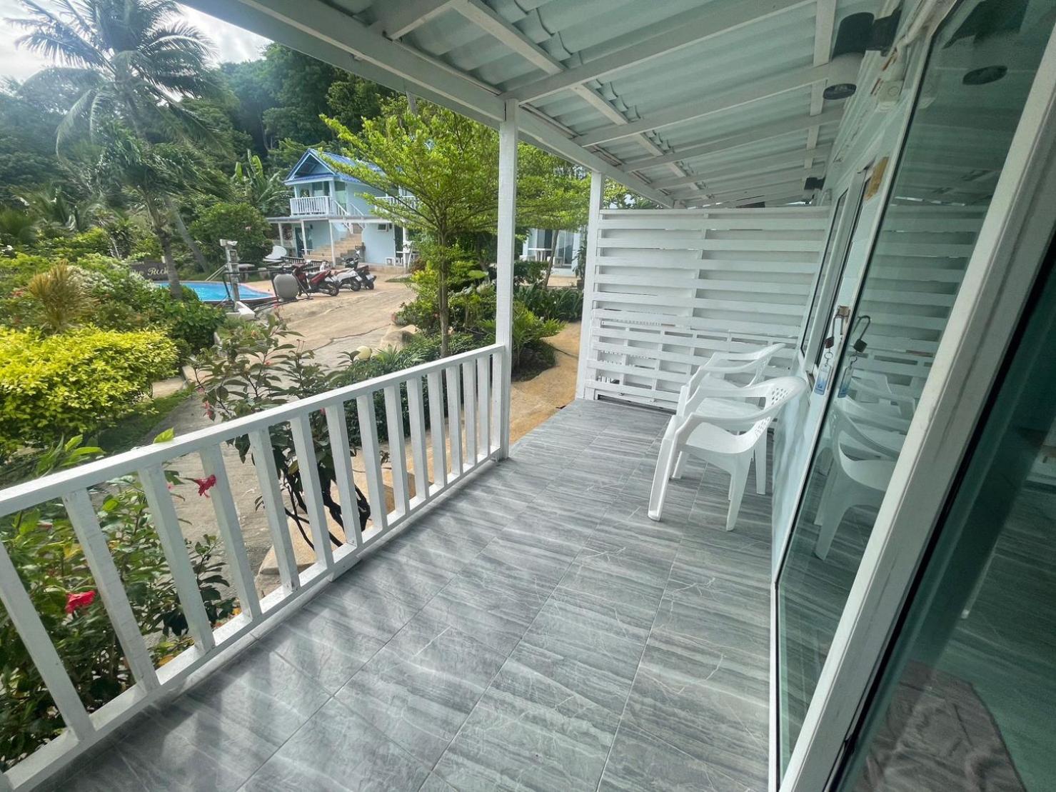Naiharn On The Rock Resort Phuket Nai Harn Екстер'єр фото
