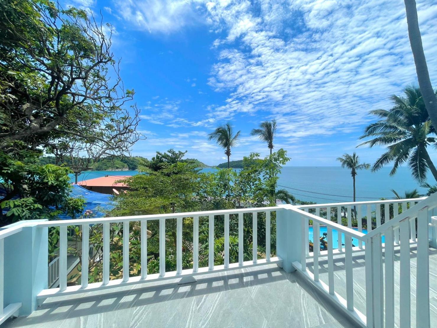 Naiharn On The Rock Resort Phuket Nai Harn Екстер'єр фото